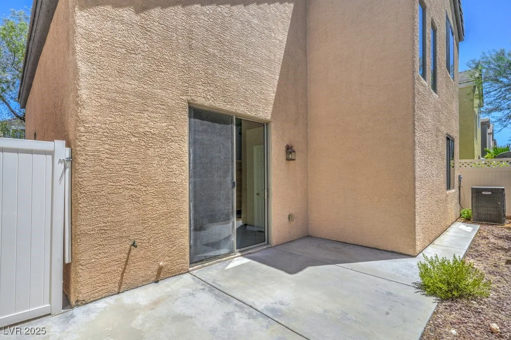 8121 Altamont Ridge, Las Vegas, NV 89113