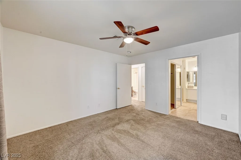 4869 Torrey Pines, Las Vegas, NV 89103