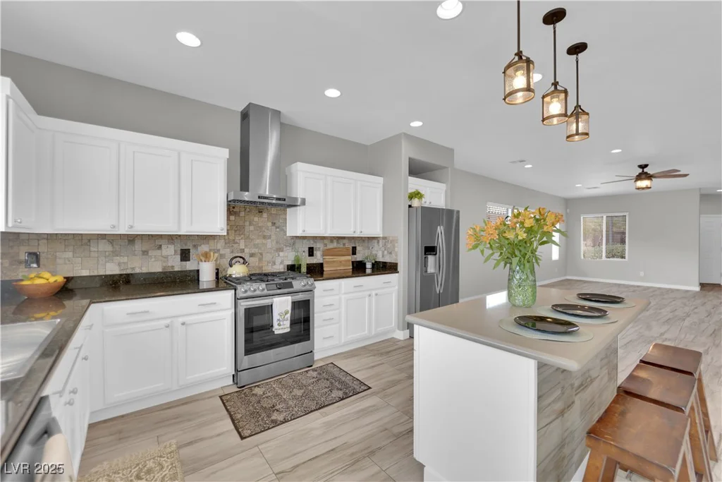 2983 Tara Murphy, Henderson, NV 89044