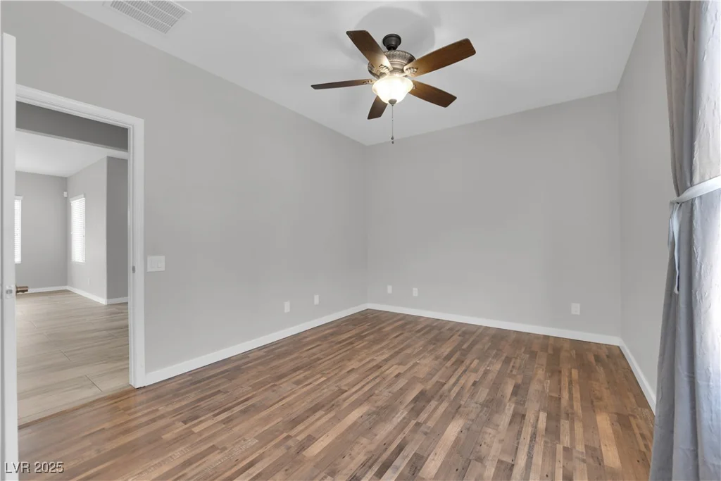 2983 Tara Murphy, Henderson, NV 89044