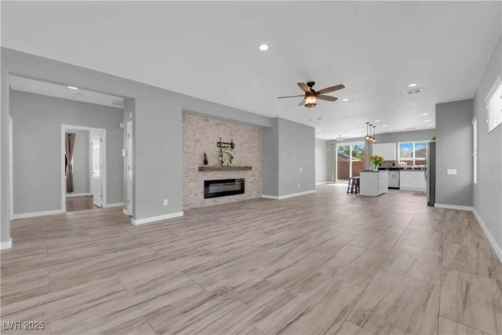 2983 Tara Murphy, Henderson, NV 89044