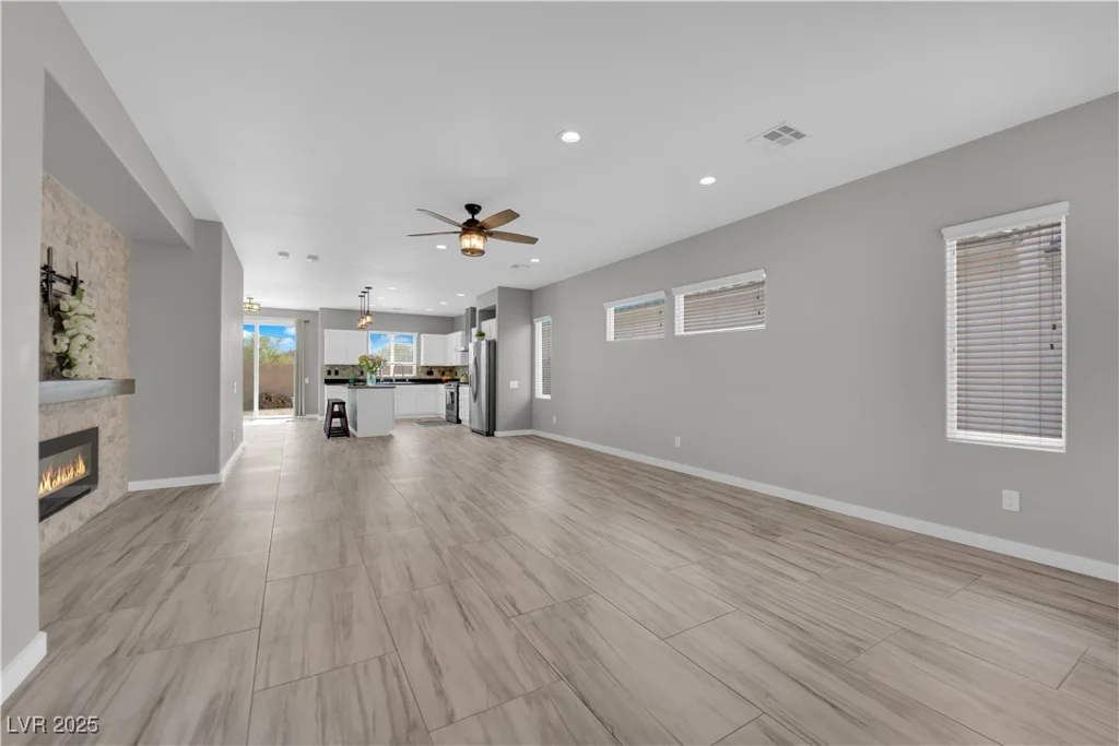 2983 Tara Murphy, Henderson, NV 89044
