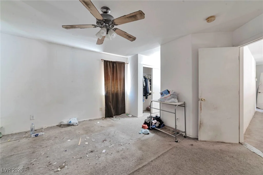 10226 Wolf Pack, Las Vegas, NV 89178