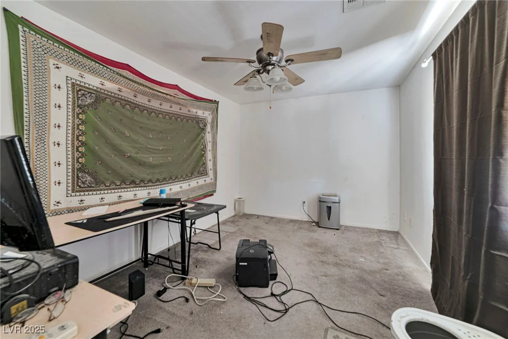 10226 Wolf Pack, Las Vegas, NV 89178