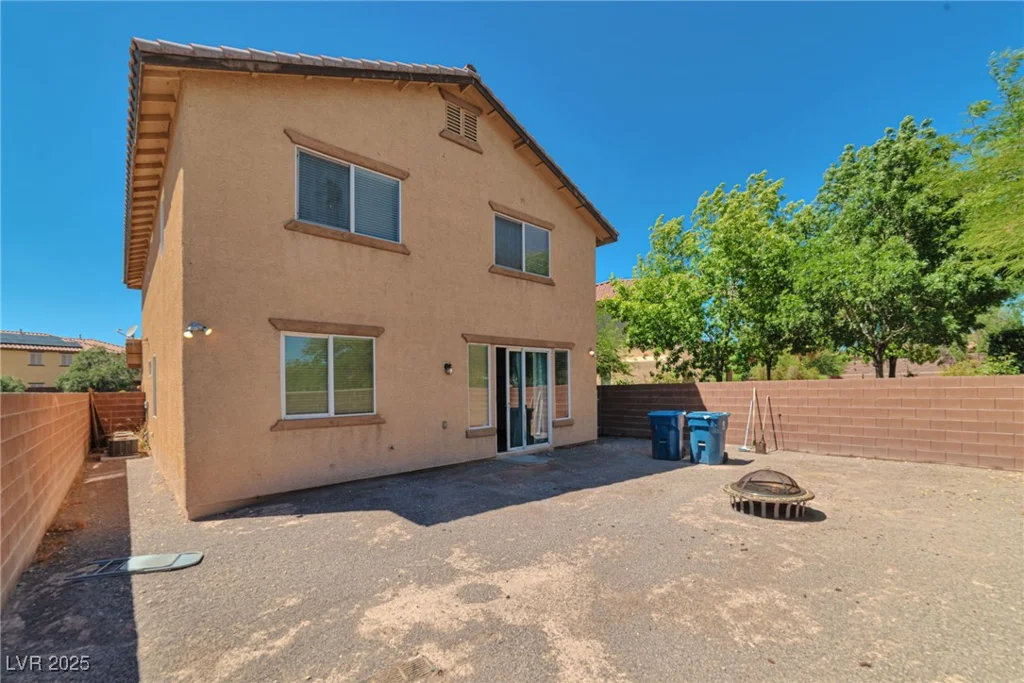 10226 Wolf Pack, Las Vegas, NV 89178