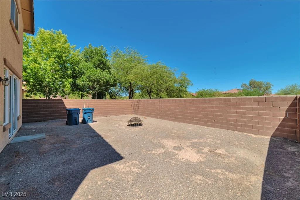10226 Wolf Pack, Las Vegas, NV 89178