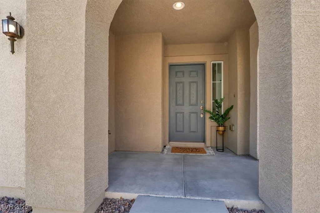 1011 Shades End, North Las Vegas, NV 89081
