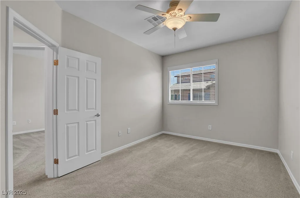 1510 Plaza Centre, Las Vegas, NV 89135
