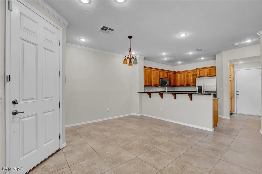 1510 Plaza Centre, Las Vegas, NV 89135