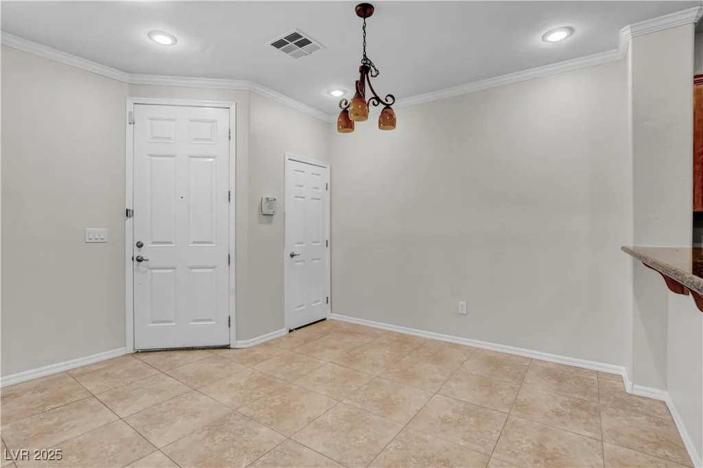 1510 Plaza Centre, Las Vegas, NV 89135