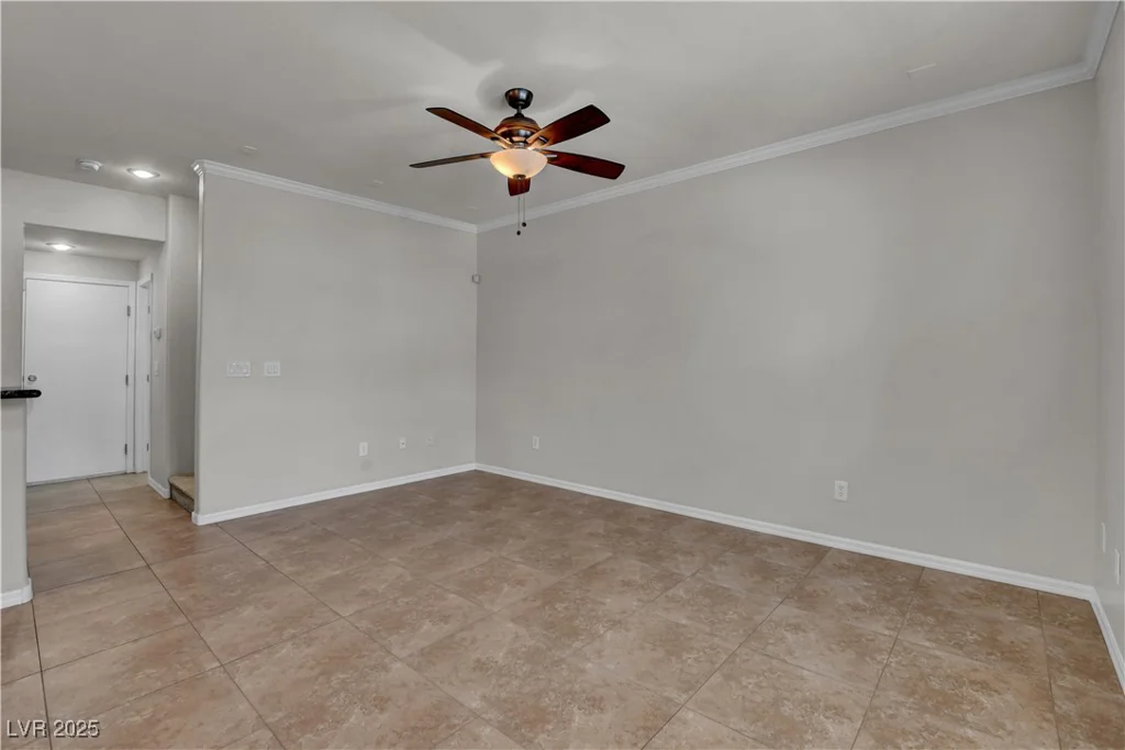 1510 Plaza Centre, Las Vegas, NV 89135