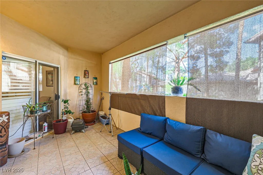 2050 Warm Springs, Henderson, NV 89014