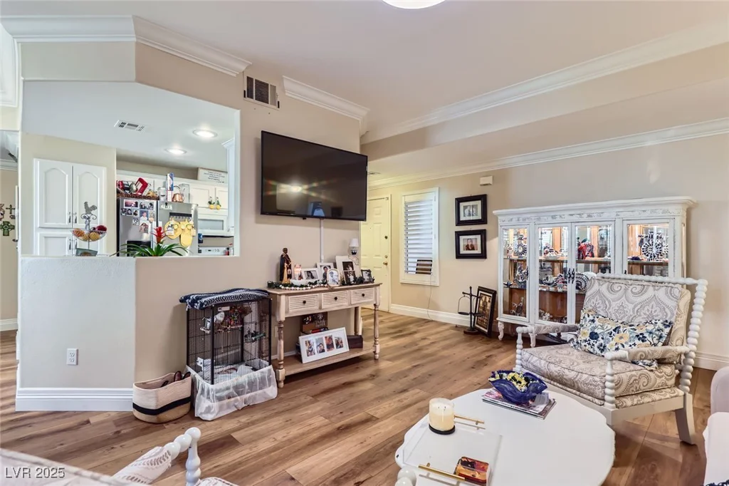 2050 Warm Springs, Henderson, NV 89014