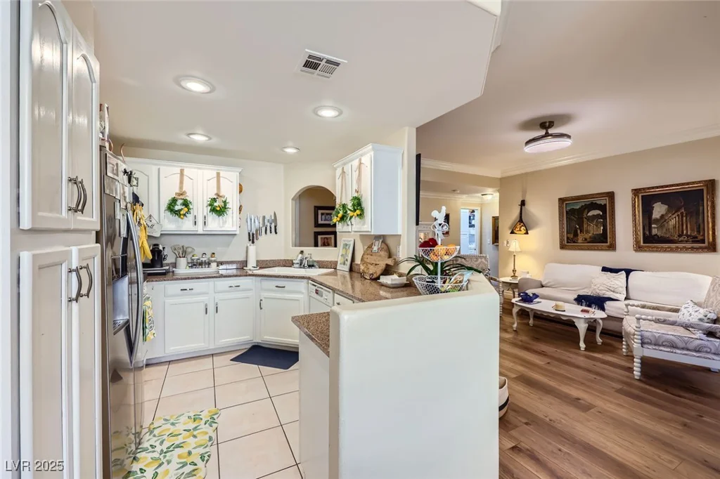 2050 Warm Springs, Henderson, NV 89014