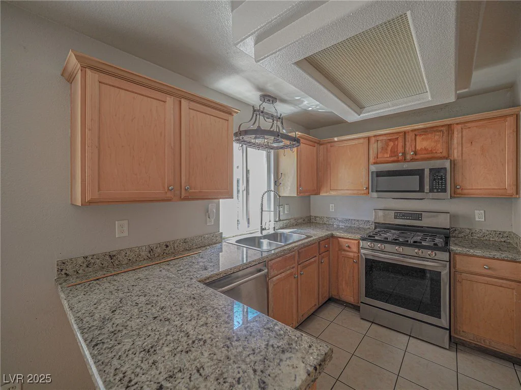 7412 Mission Palm, Las Vegas, NV 89139