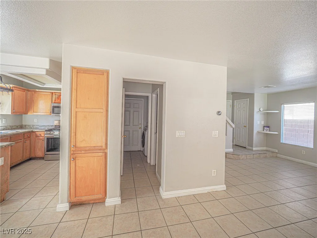 7412 Mission Palm, Las Vegas, NV 89139