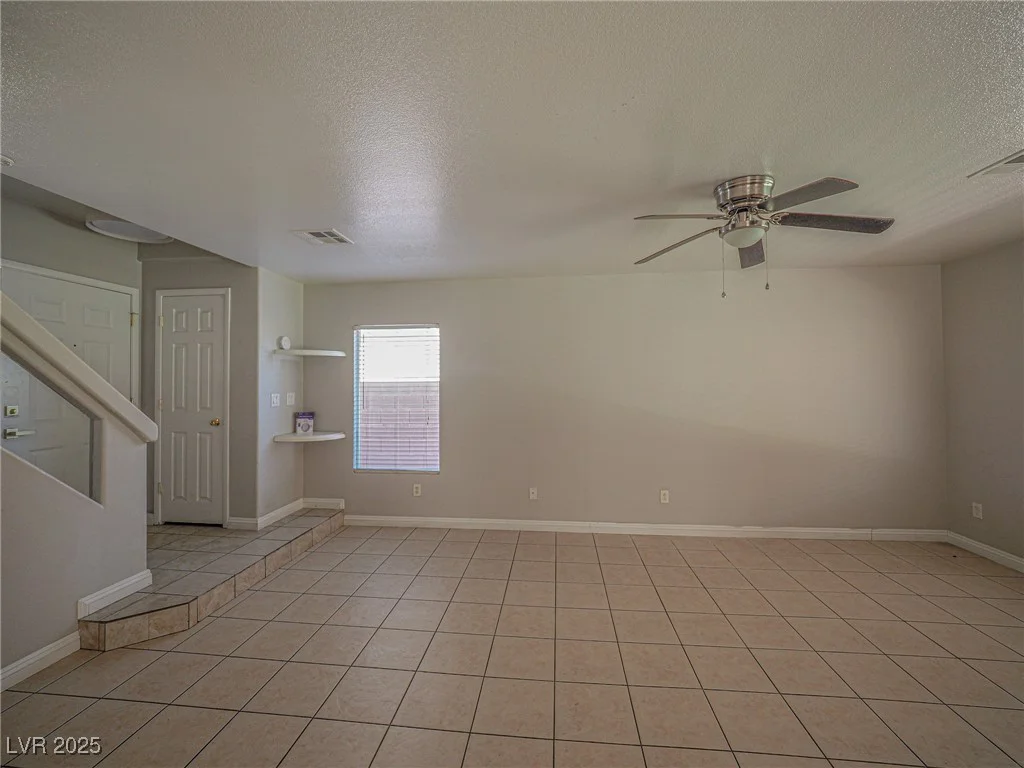7412 Mission Palm, Las Vegas, NV 89139