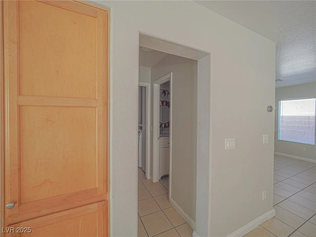 7412 Mission Palm, Las Vegas, NV 89139