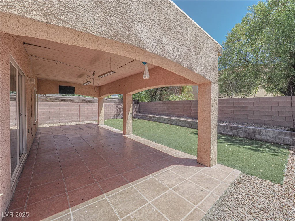 7412 Mission Palm, Las Vegas, NV 89139