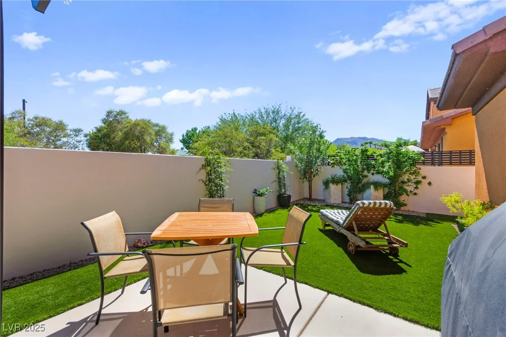 9033 Fusion, Las Vegas, NV 89129