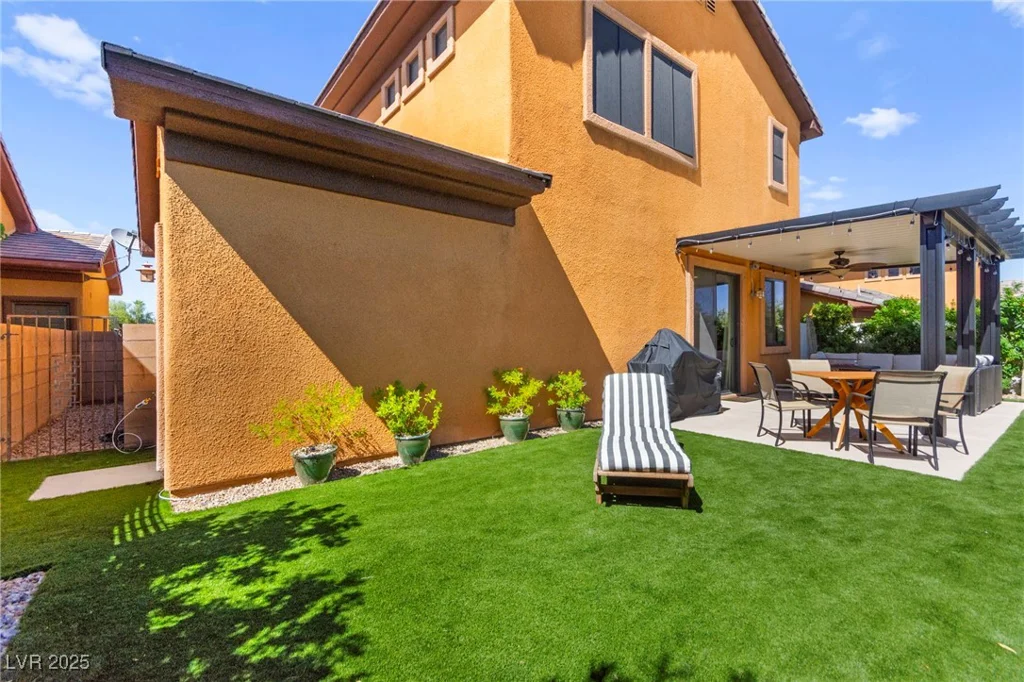 9033 Fusion, Las Vegas, NV 89129