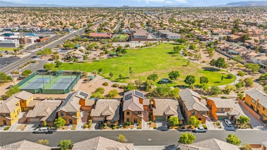 9033 Fusion, Las Vegas, NV 89129