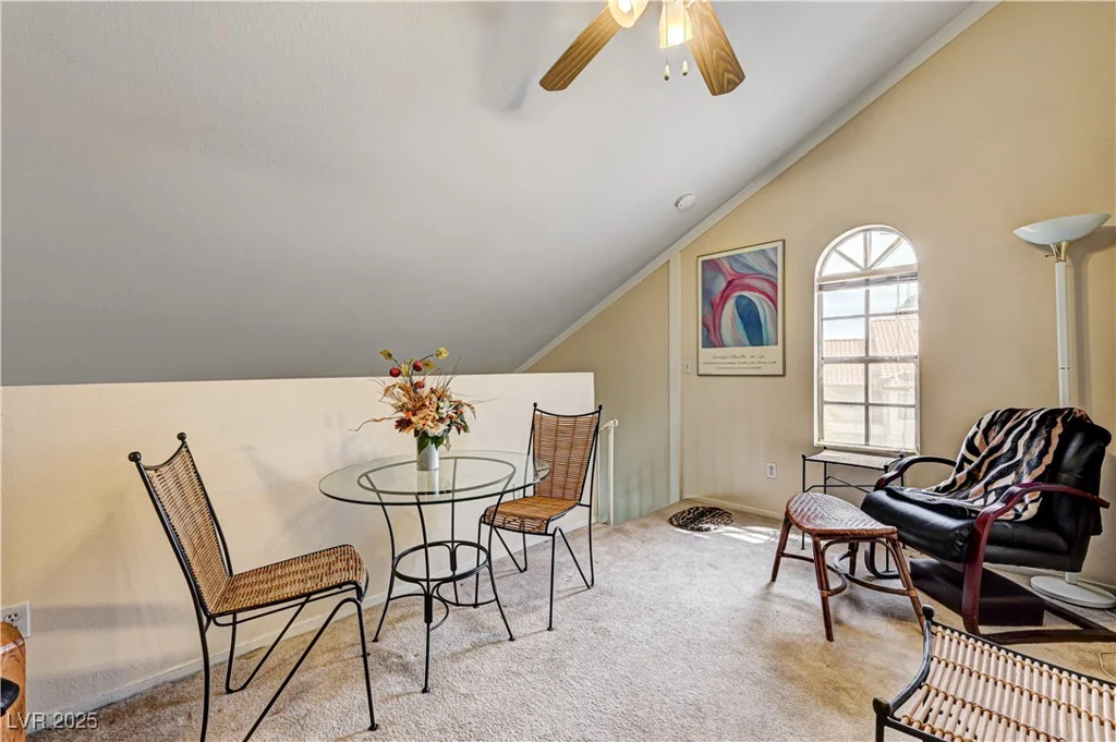 3974 Bushnell, Las Vegas, NV 89103
