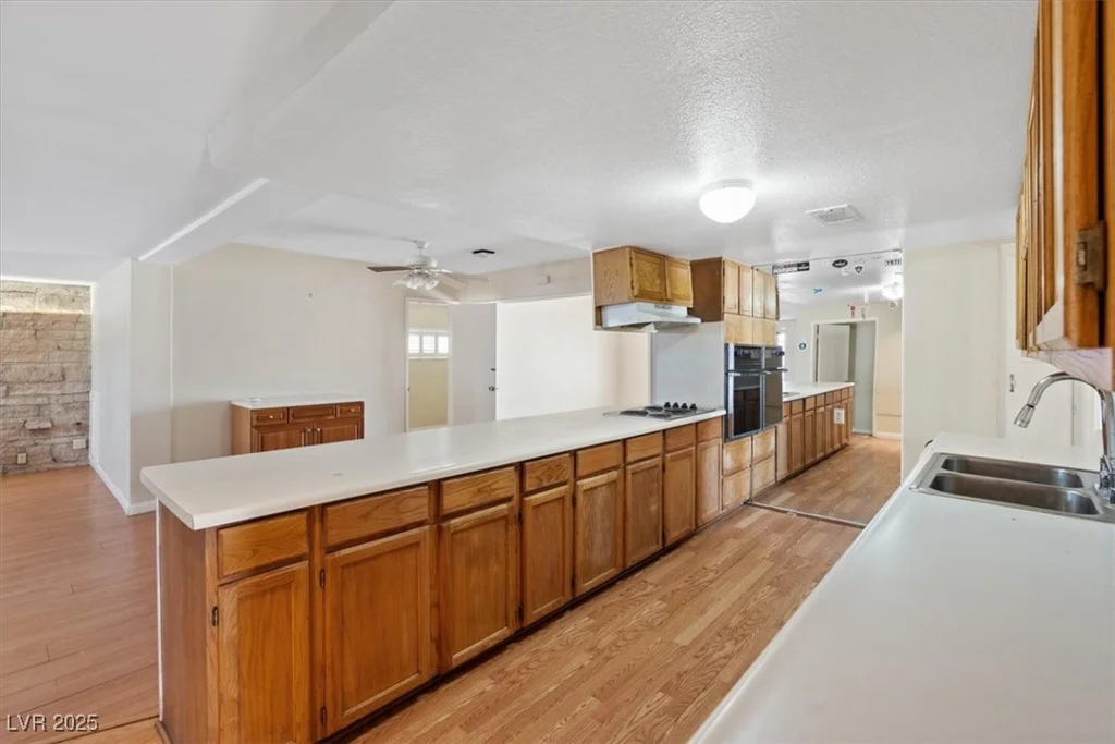 1701 Canosa, Las Vegas, NV 89104