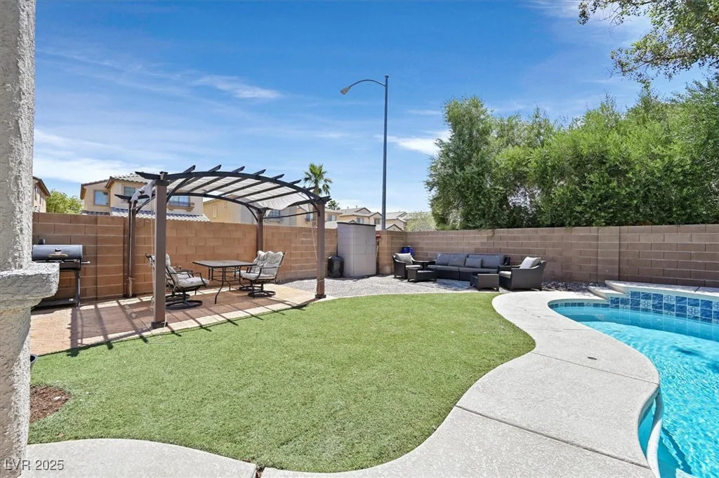 3591 Gloucester Gate, Las Vegas, NV 89122