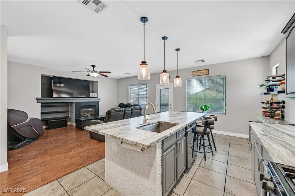 3591 Gloucester Gate, Las Vegas, NV 89122