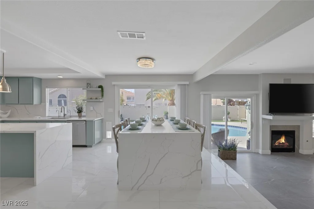 442 Staghorn Pass, Las Vegas, NV 89183
