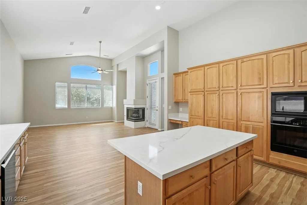2079 Hidden Hollow, Henderson, NV 89012