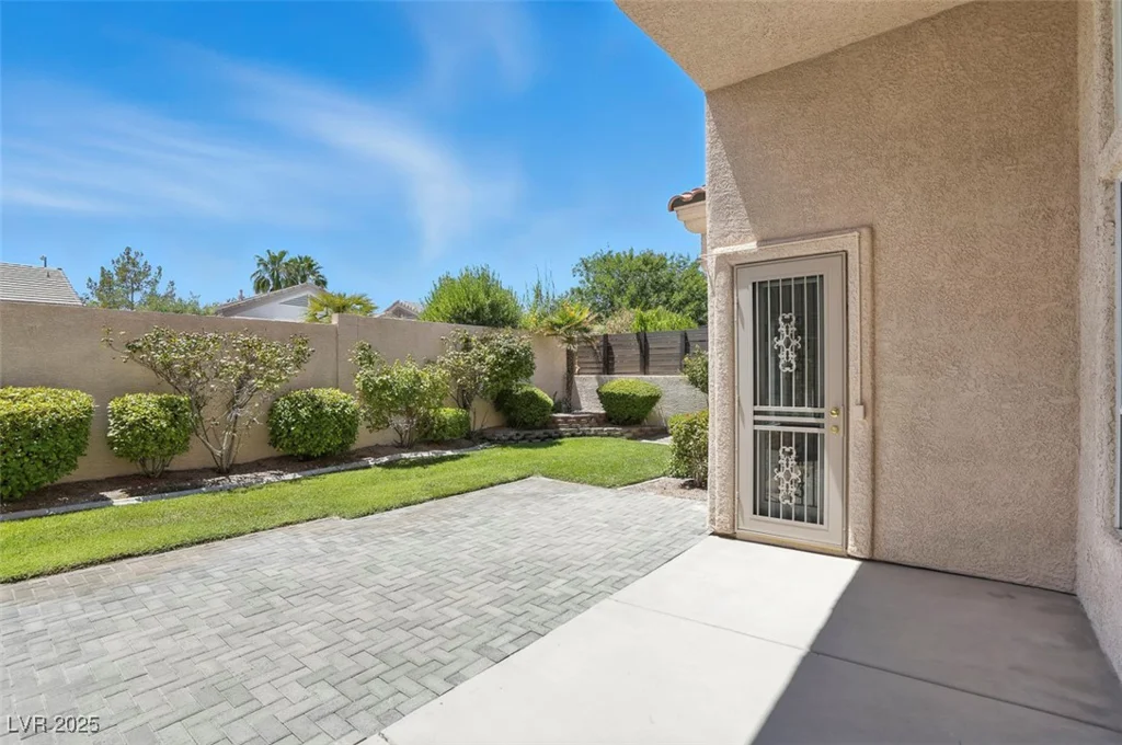 2079 Hidden Hollow, Henderson, NV 89012