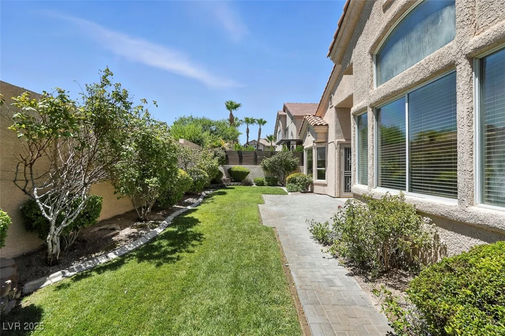 2079 Hidden Hollow, Henderson, NV 89012