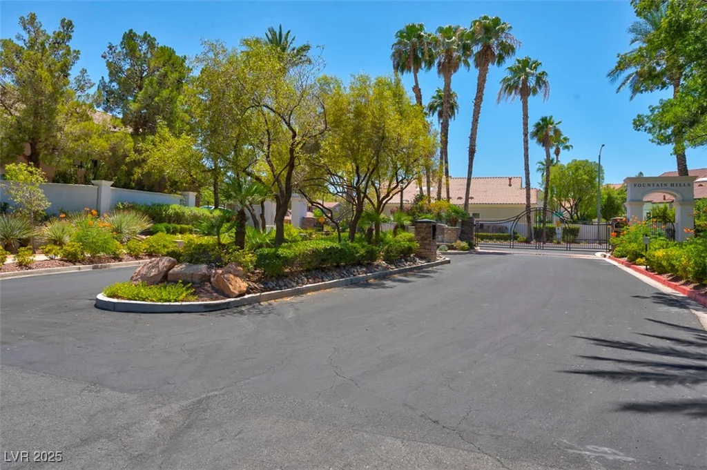 2079 Hidden Hollow, Henderson, NV 89012
