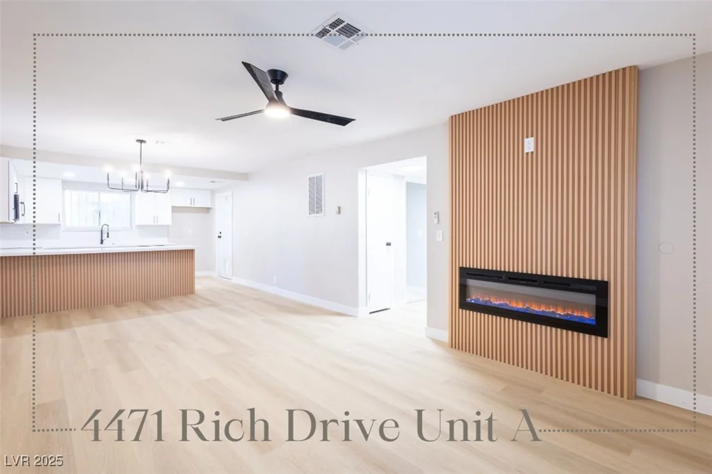 4471 Rich, Las Vegas, NV 89102