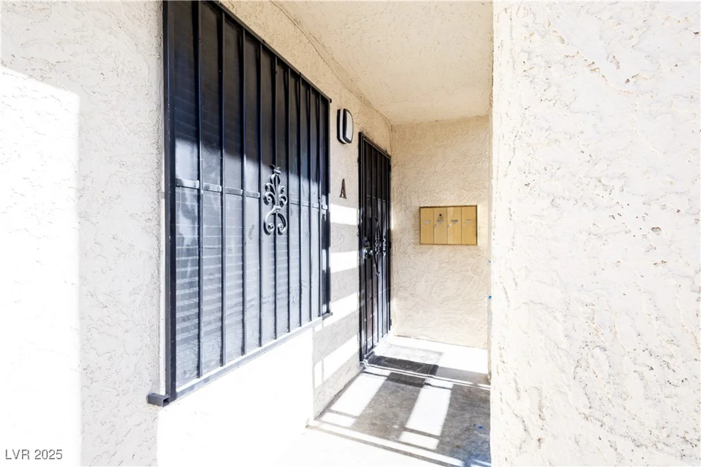 4471 Rich, Las Vegas, NV 89102