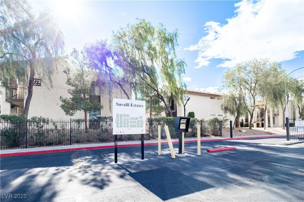 4471 Rich, Las Vegas, NV 89102