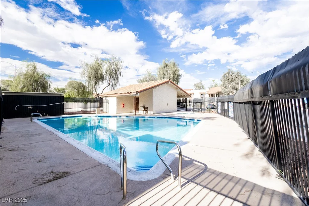 4471 Rich, Las Vegas, NV 89102