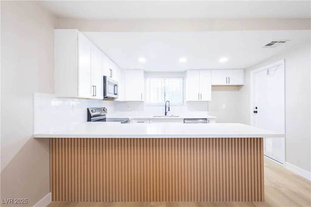 4471 Rich, Las Vegas, NV 89102