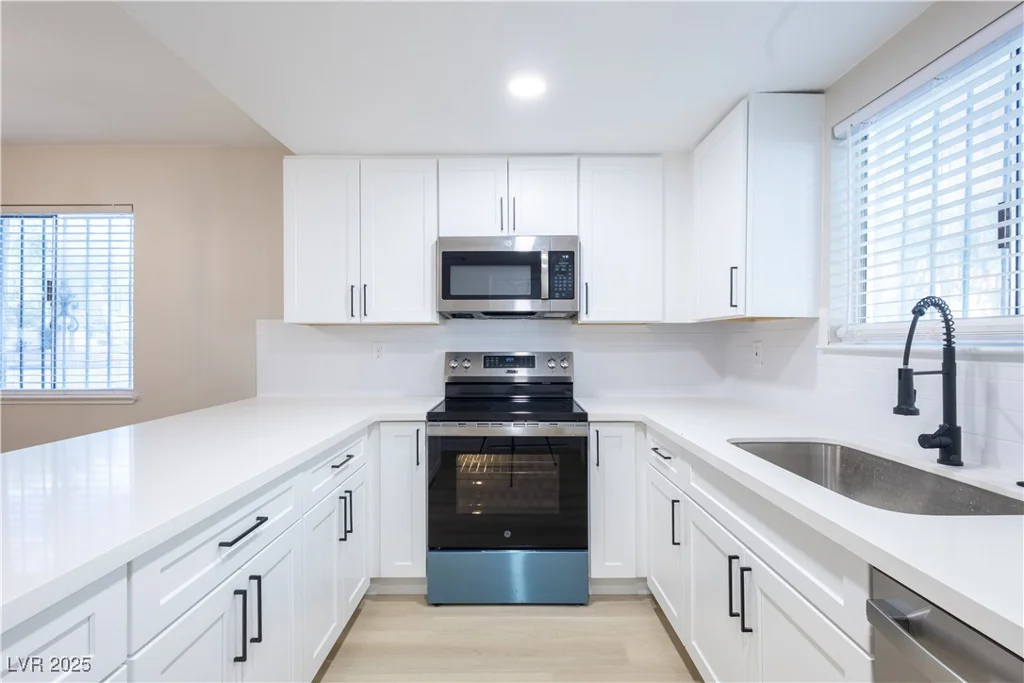 4471 Rich, Las Vegas, NV 89102