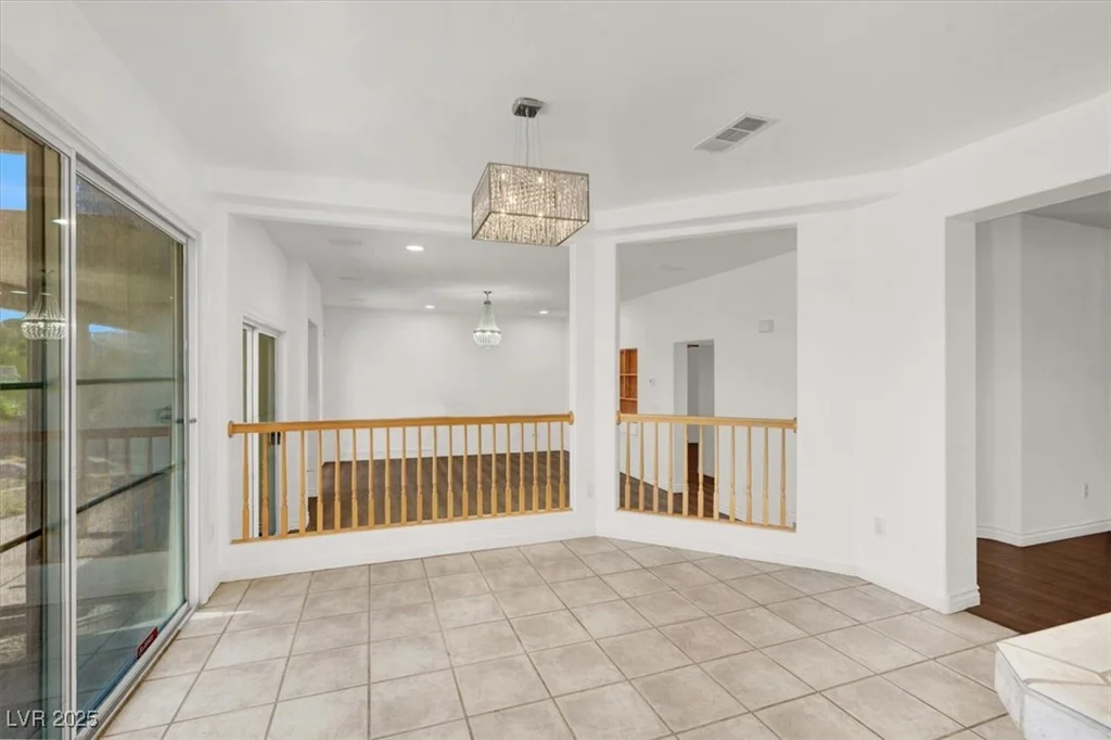8633 Raindrop Canyon, Las Vegas, NV 89129
