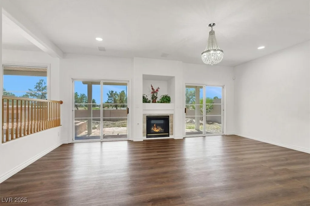 8633 Raindrop Canyon, Las Vegas, NV 89129