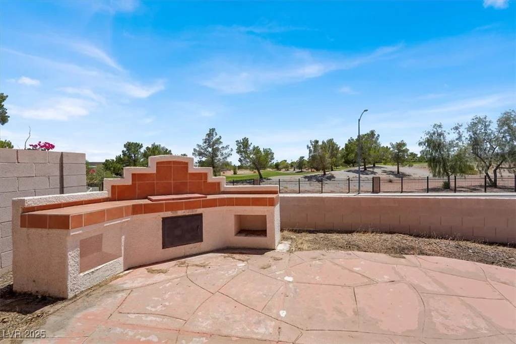 8633 Raindrop Canyon, Las Vegas, NV 89129