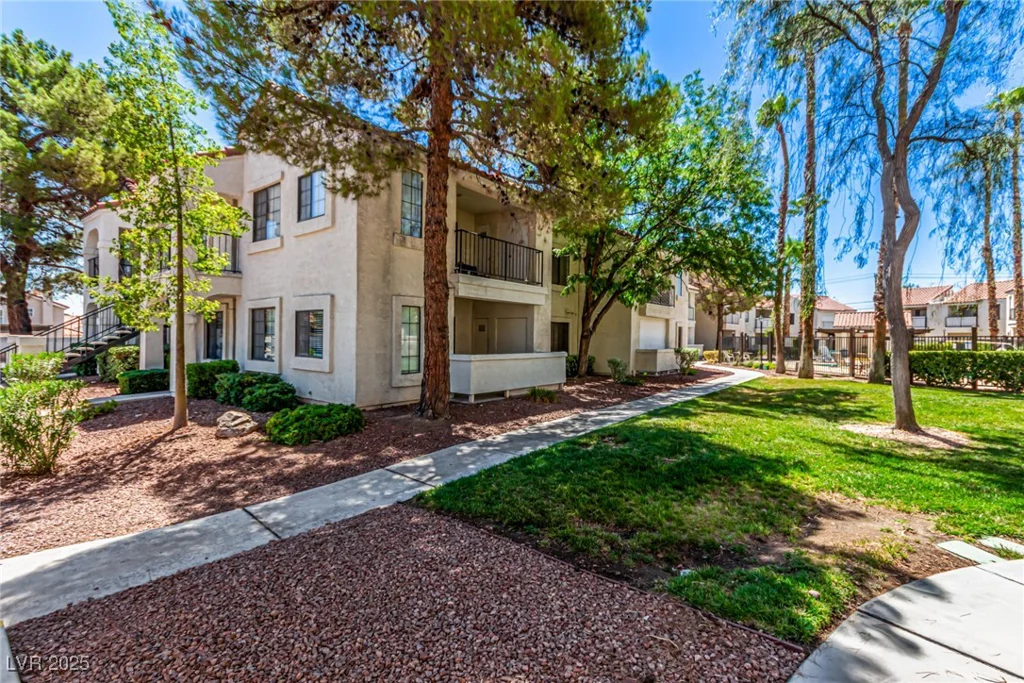 4830 Nara Vista, Las Vegas, NV 89103
