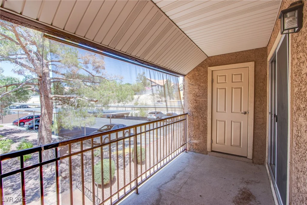 4310 Sandy River, Las Vegas, NV 89103