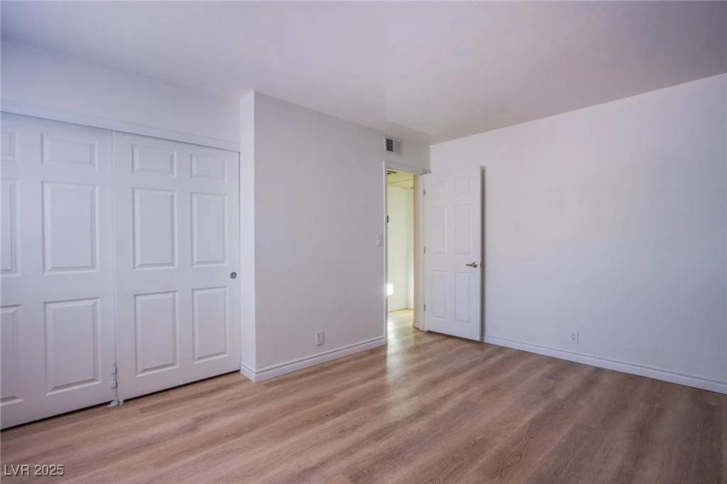 4310 Sandy River, Las Vegas, NV 89103