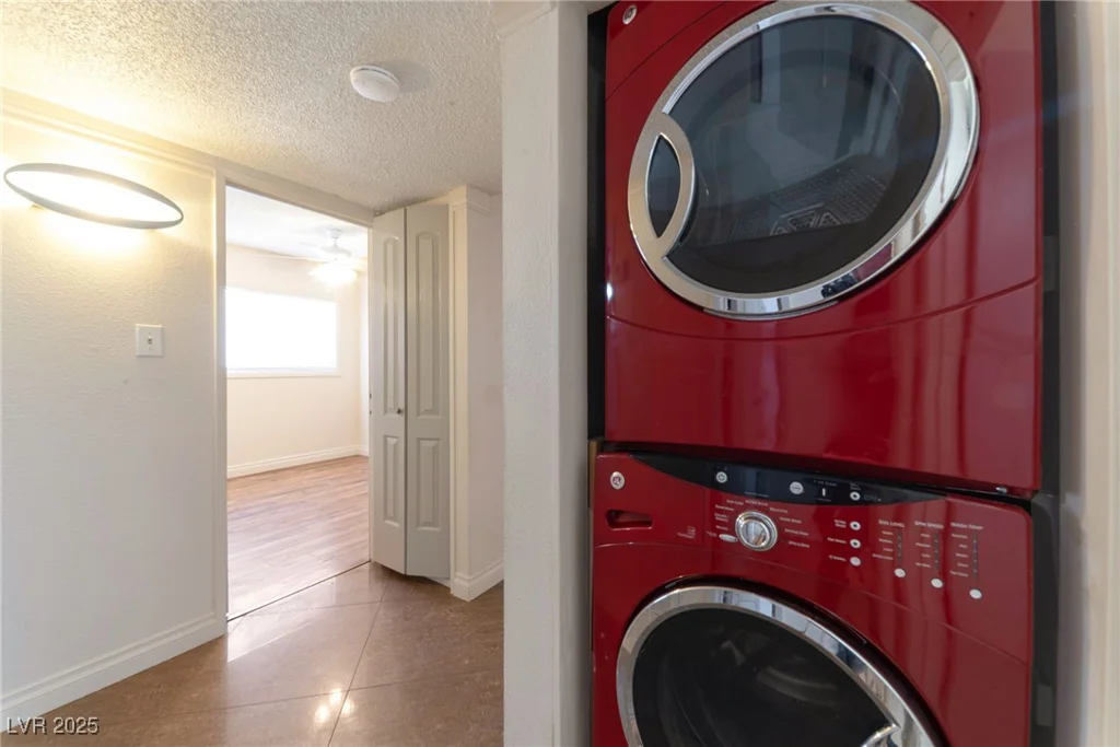 2921 Bassler, North Las Vegas, NV 89030