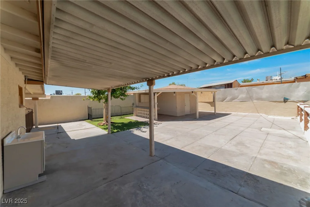 2921 Bassler, North Las Vegas, NV 89030