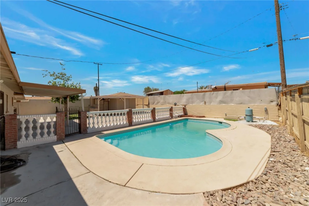 2921 Bassler, North Las Vegas, NV 89030
